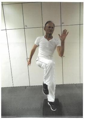 © 